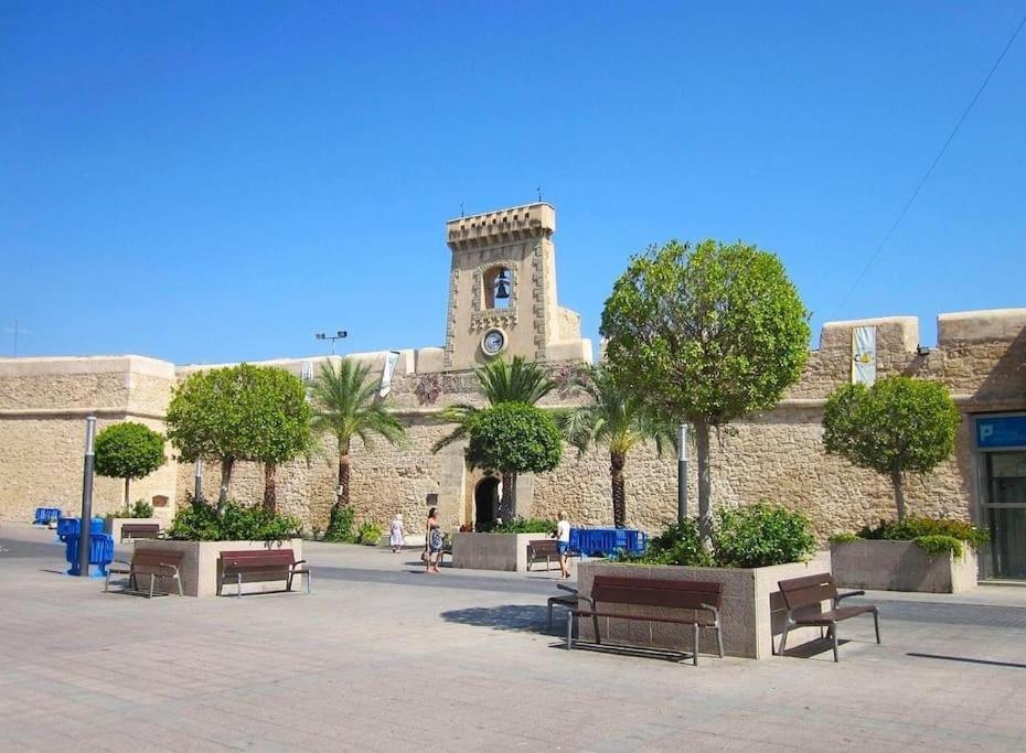 Santa Pola Con Tres Dormitorios Playa Levante Exteriör bild